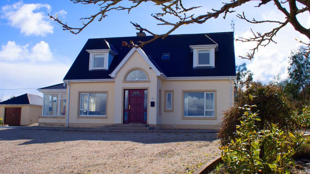 Donegal Guest house 4*